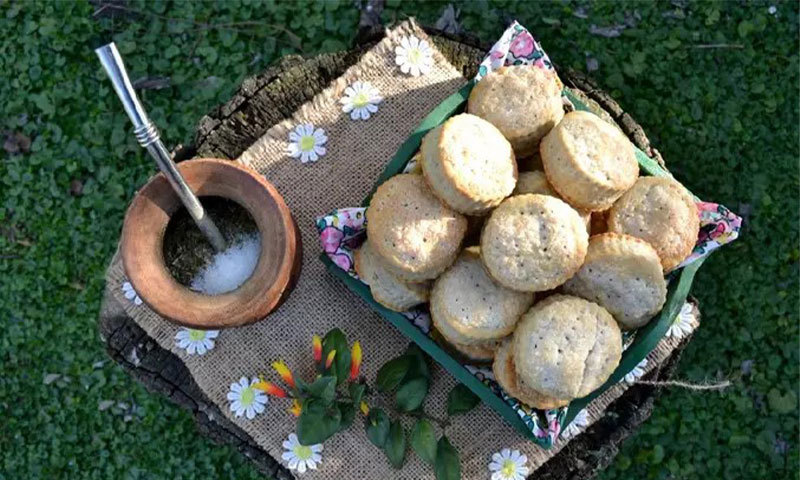 Imagen de Bizcochitos de grasa con Yerba Mate